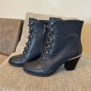 Stylish Aimee Kestenberg Gray Leather Lace Up Boots
